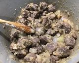 Une image de l'étape 11 de Sauté de sanglier aux pommes de terre et carottes.