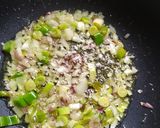 Foto langkah ke 1 dari resep Nasi Goreng Hong Kong.