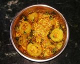 A picture of step 9 of Tinde(apple gaurd)with paneer stuffing.