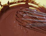 Foto langkah ke 6 dari resep Cokelat Mochi Cake.