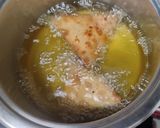 A picture of step 5 of Crispy fritters onion samosa.