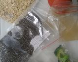 Foto langkah ke 1 dari resep Mpasi 7bulan menu 4 bintang oat ayam chiaseed enak bergizi.