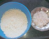 A picture of step 1 of Neerdose(waterydosa) with sweet coconut milk.