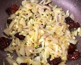 A picture of step 11 of Schezwan Egg Sausage Noodles.