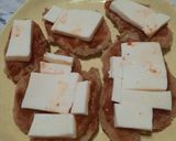 Foto del paso 1 de la receta: Milanesas con salsa, quesos y cintas gruesas