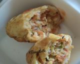 A picture of step 6 of Airfried Vegetables Bread Rolls.