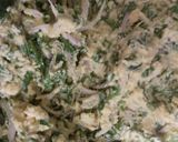 A picture of step 4 of Dal pakoda.