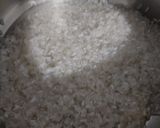 A picture of step 1 of Hari lahsun Ka chilla.