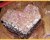 A picture of step 6 of Heart shaped Bread Cake.