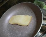 ক্ষীরের পুরভরা পাটিসাপ্টা পিঠে (kheerer purbhora patisapta pithe recipe in bengali) রেসিপি ধাপ - 5 ছবি