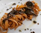 Foto del paso 7 de la receta: Tagliatelle en salsa de trufa de verano con setas de ostra