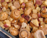 Foto del paso 1 de la receta: Papas con champiñones especiados en leche de coco