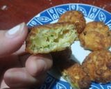 Foto langkah ke 6 dari resep Perkedel Kentang Jagung.