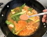 Foto langkah ke 7 dari resep Tom Yum Pedas.