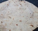 A picture of step 6 of ROTI/CHAPATI 😋.