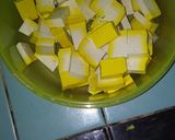 Foto langkah ke 2 dari resep Oseng sawi putih tahu kuning.