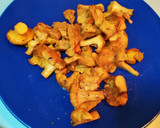 Foto del paso 14 de la receta: Penne con carne asada, chanterelle y verduras