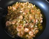 Foto del paso 5 de la receta: Arroz con gambas 🦐