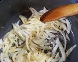 Foto langkah ke 1 dari resep Beef stroganoff.