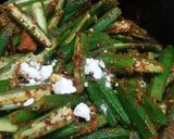 A picture of step 3 of Bhindi masala.