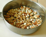 கார்மலைஸ்ட் வாழைப்பழ சண்டே (Caramelized banana sundae) ரெசிபி ஸ்டேப் 1 புகைப்படம்