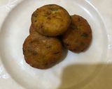 Foto langkah ke 7 dari resep Perkedel Kentang.