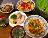 A picture of step 6 of Japanese Pork Cutlet with Egg.