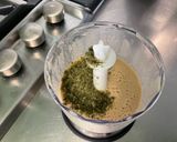 Une image de l'étape 3 de Sauce salade épicée ail moutarde persil aux algues.