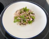 A picture of step 1 of Spicy Mackerel Salad.