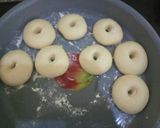 Foto langkah ke 3 dari resep Donat Menul Tanpa Telor,Susu Dan kentang.