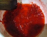 Foto langkah ke 3 dari resep Strawberry Cheese Pudding.
