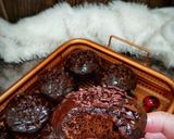 Foto langkah ke 7 dari resep Donat Kentang Coklat Topping Coklat.