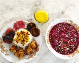عکس مرحله 1 از دستور جوجه کباب😋خورشت ماست😋سالاد