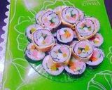 Hình bước làm 6 của món Kimpap cuộn trứng^^