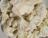 Foto del paso 1 de la receta: Espaguetis con salsa de roquefort, tofu y coliflor al horno