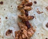 صورة لخطوة 4 من وصفة شاورما الدجاج بخبز الصاج 🌯🐓