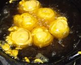 A picture of step 5 of Mashed Potato pakoras.
