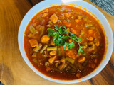 خورشت لوبیا سبز با سینه مرغ