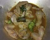 Foto langkah ke 2 dari resep Ayam Serundeng Kelapa (bumbu instan).