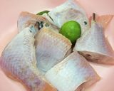 Foto langkah ke 1 dari resep Sup Ikan Nila kuah bening.
