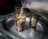 A picture of step 3 of Chocolate cold coffee with icecream.