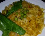 A picture of step 2 of Fried cabbage with carrots.