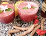Une image de l'étape 4 de Jus betteraves fraises.