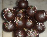 A picture of step 1 of Cake pop's.