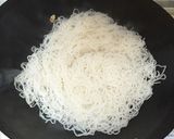 鮮蝦春雨煲的食譜步驟2照片