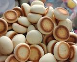 Foto langkah ke 6 dari resep Egg biscuits *tamago boro*.