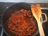 Lentejas estofadas con galta de cerdo