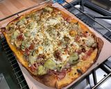 Une image de l'étape 13 de Pizza jambon tomate artichaut champignons emmental et mozzarella.