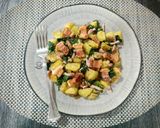Foto del paso 9 de la receta Salteado trufado de patatas y espinacas con bacon y torreznos