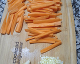 Foto del paso 1 de la receta: Palitos de zanahoria!
